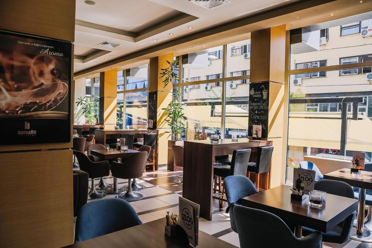 Hotel Vojvodina Nagybecskerek Kültér fotó