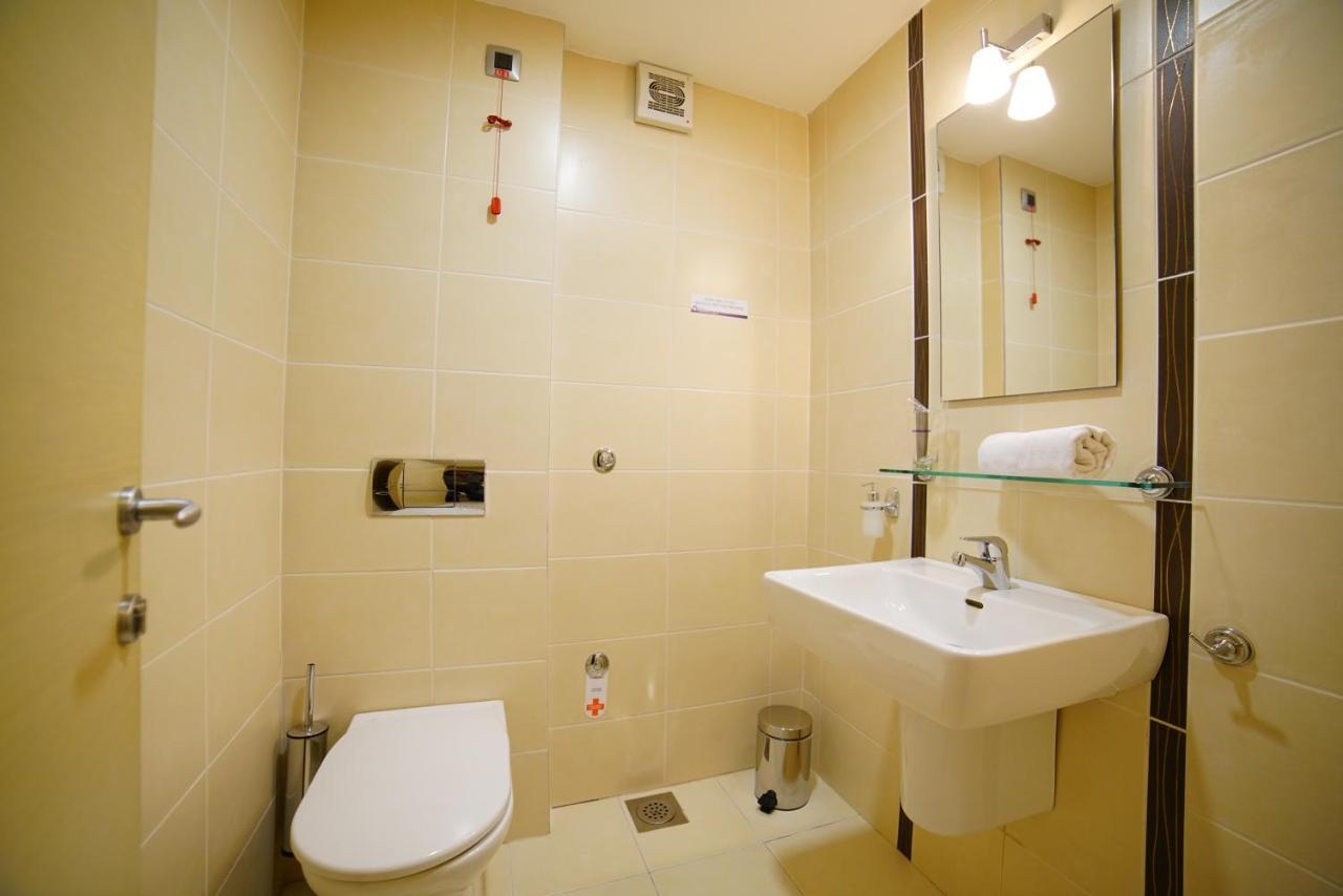 Hotel Vojvodina Nagybecskerek Kültér fotó