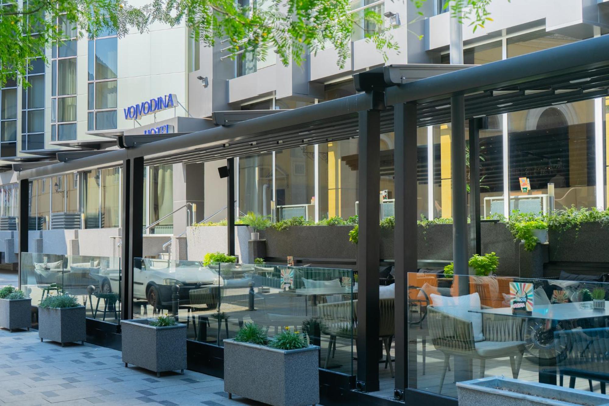 Hotel Vojvodina Nagybecskerek Kültér fotó