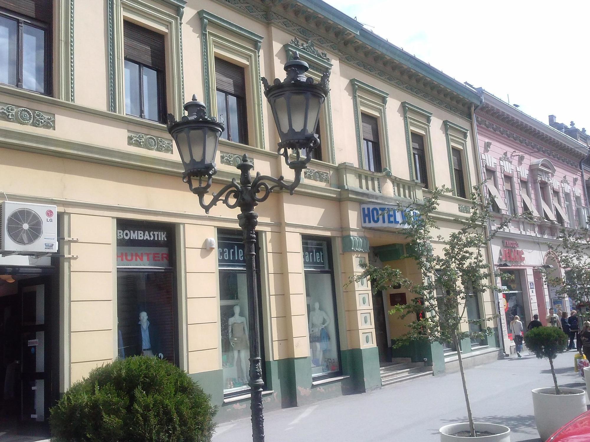Hotel Vojvodina Nagybecskerek Kültér fotó