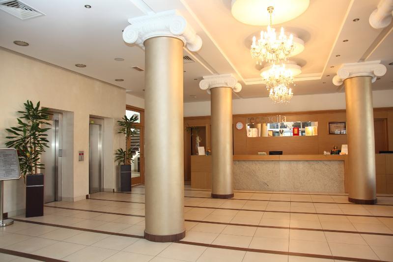 Hotel Vojvodina Nagybecskerek Kültér fotó