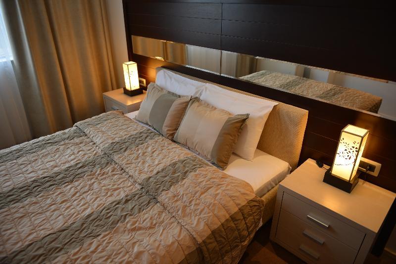 Hotel Vojvodina Nagybecskerek Kültér fotó