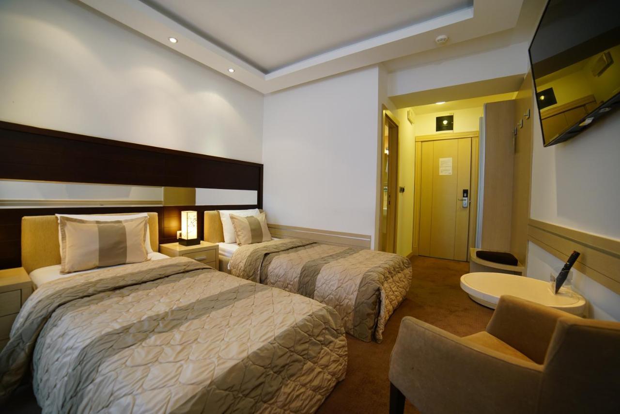 Hotel Vojvodina Nagybecskerek Kültér fotó
